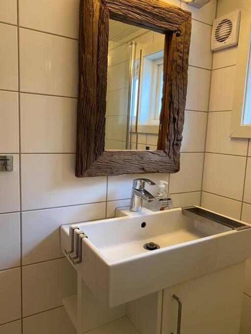 Close To Sea, Central, Rent A Boat, Mountain Hike, Wifi, Free Parking Haug 外观 照片